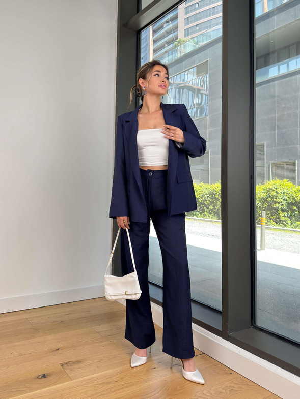 Omuz Vatkalı Kapamasız Yıır Lacivert Kadın Blazer Ceket 25Y078