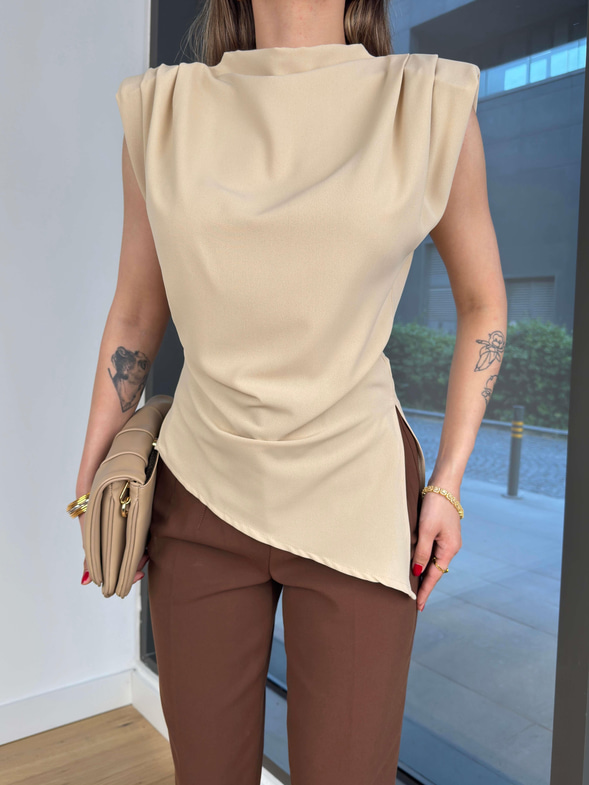 Asimetrik Kesim Halberi Vizon Kadın Bluz 25Y040