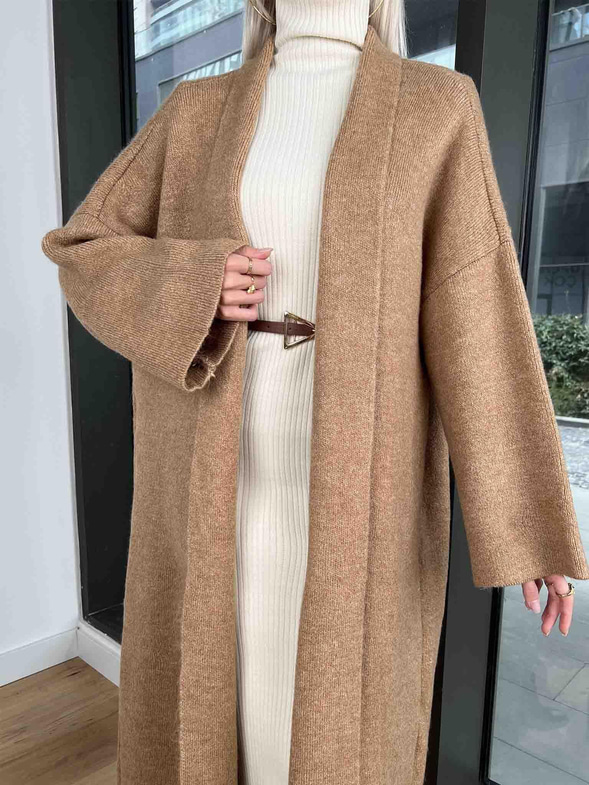 Kolları Bol Alens Kadın Camel Salaş Triko Hırka 24k000176