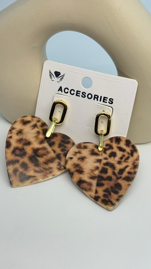 Leopar Küpe