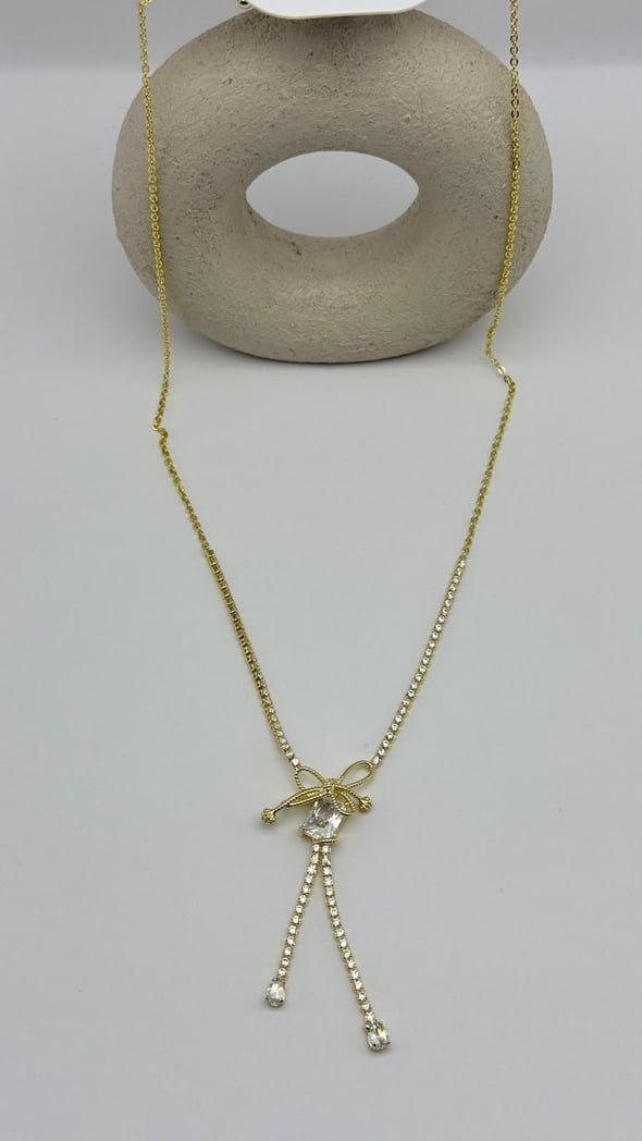 Vip Su Yolu Zirkon Kolye