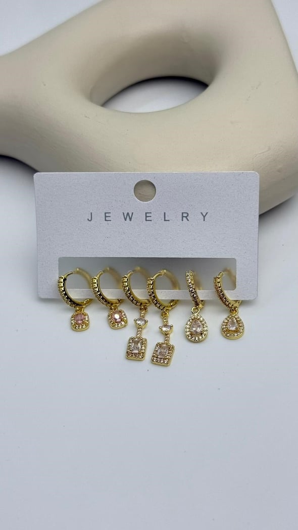 Vip6 6 Lı Taşlı Set Küpe