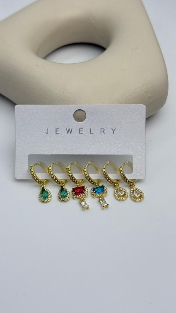 Vip6 6 Lı Taşlı Set Küpe