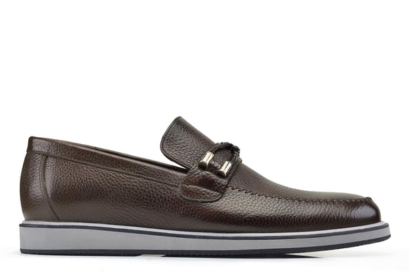 Kahverengi Loafer  Çapraz Örgü Toka Detaylı Gri Taban Erkek Ayakkabı