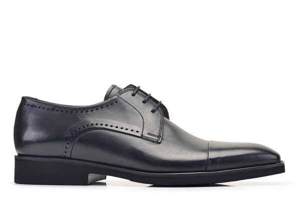 Siyah Bağcıklı Nokta Detaylı Günlük Erkek Ayakkabı