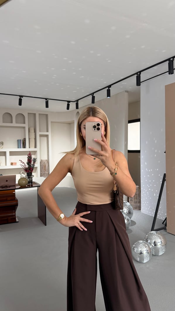 Kare Yaka Likralı Basic Ten Bluz