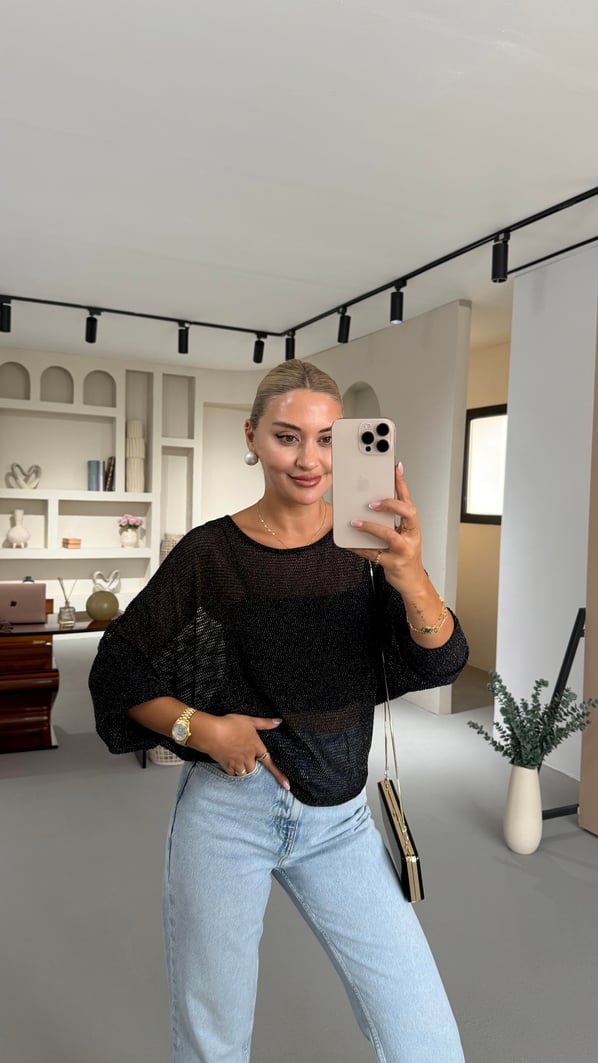 Simli Yarasa Kol Siyah Bluz