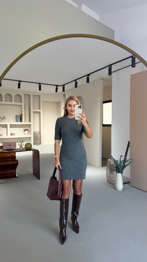 Bisiklet Yaka Kısa Kol Melanjlı Gri Triko Elbise