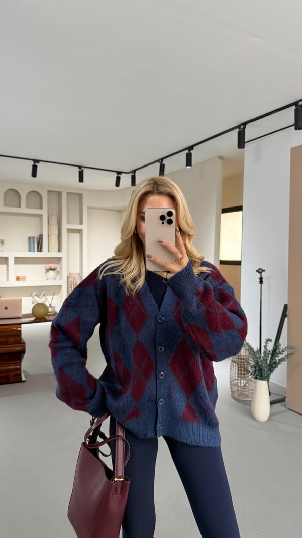 Baklava Desen Lacivert Yumuşak Dokulu Hırka