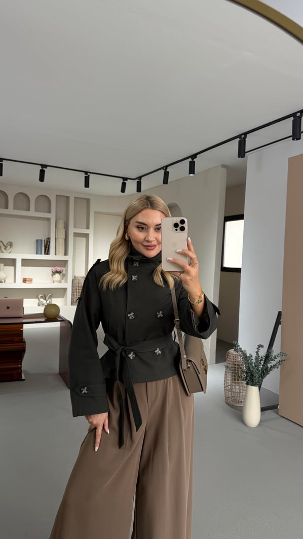 Apoletli Haki Kısa Trenç