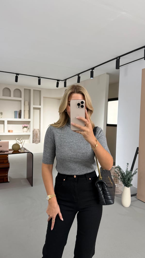 Yarım Balıkçı Kısa Kol Yumuşak Doku Melanjlı Gri Kazak