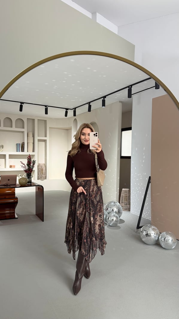 Desenli Asimetrik Şifon Etek