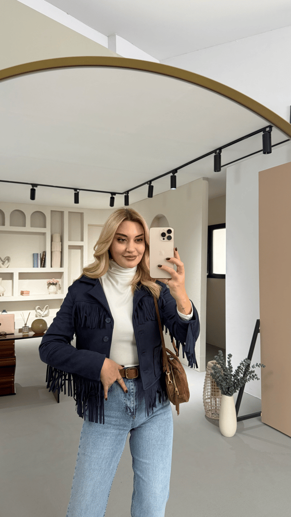 Püskül Detay Cepli Lacivert Süet Ceket