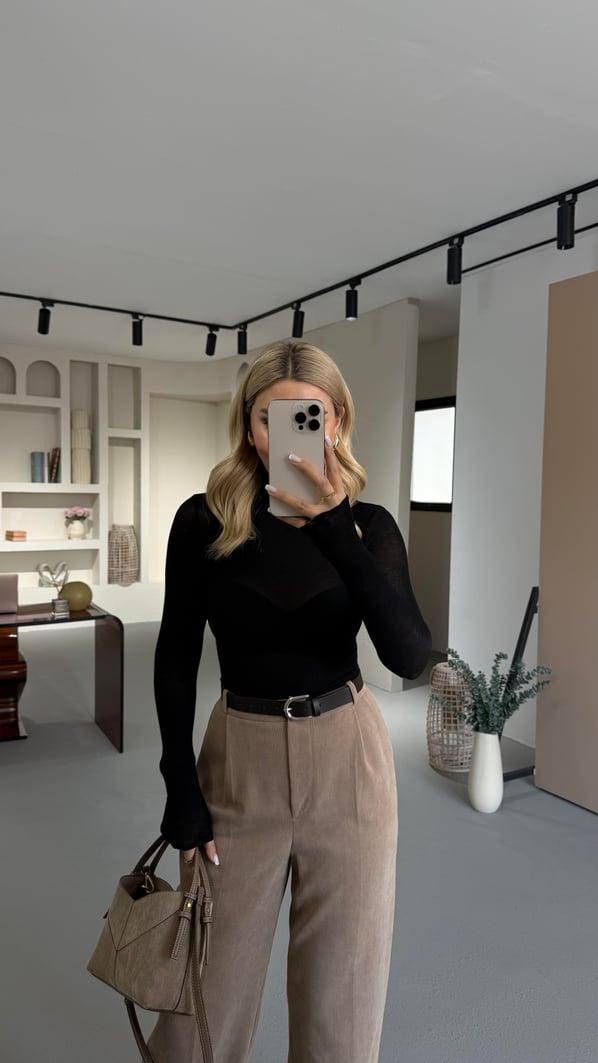 Balıkçı Yaka Siyah Transparan Bluz