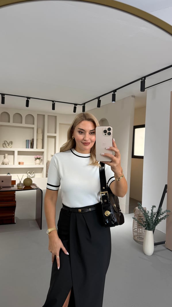 Premium Seri Biye Detay Ekru Kısa Kol Triko