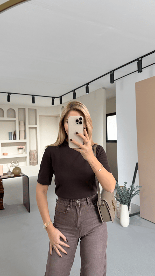 Premium Seri Bisiklet Yaka Pamuklu Acı Kahve Basic Tshirt 