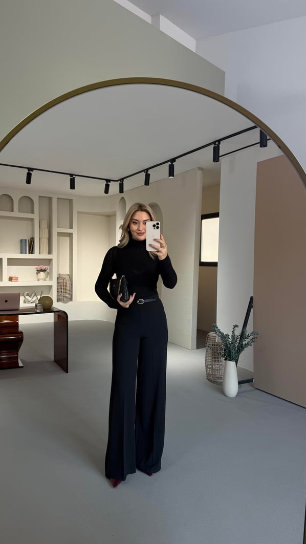 Kemerli Siyah Bol Pantolon