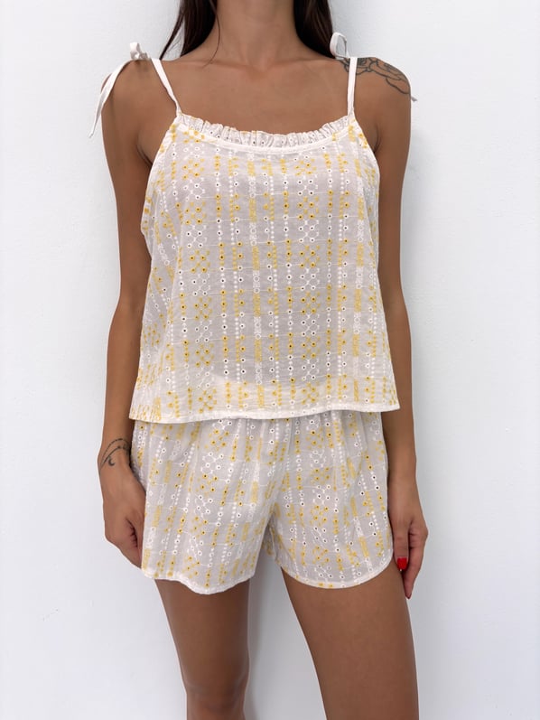 Askısı Ayarlanabilir Şortlu Sarı Fisto Takım Pijama