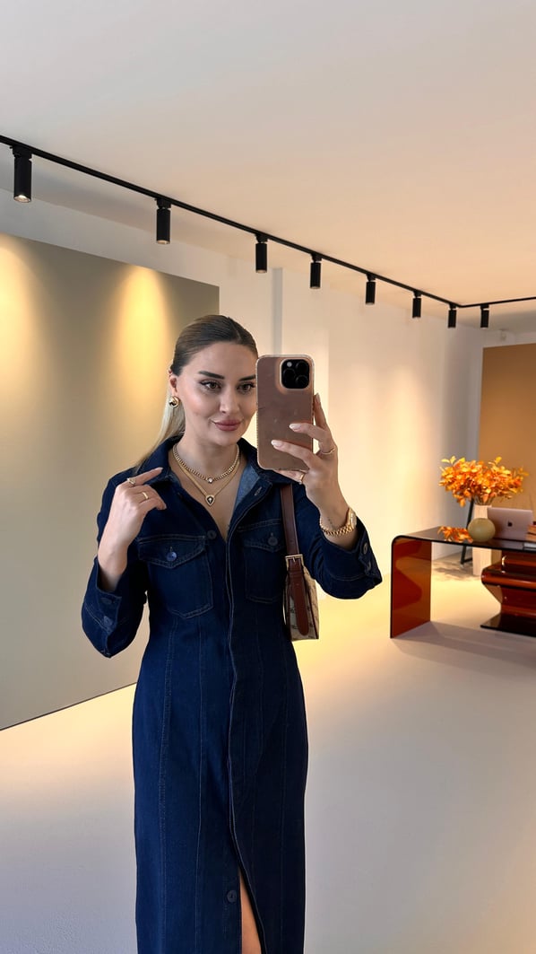 Bel Ayarlamalı Boydan Düğmeli Lacivert Denim Elbise
