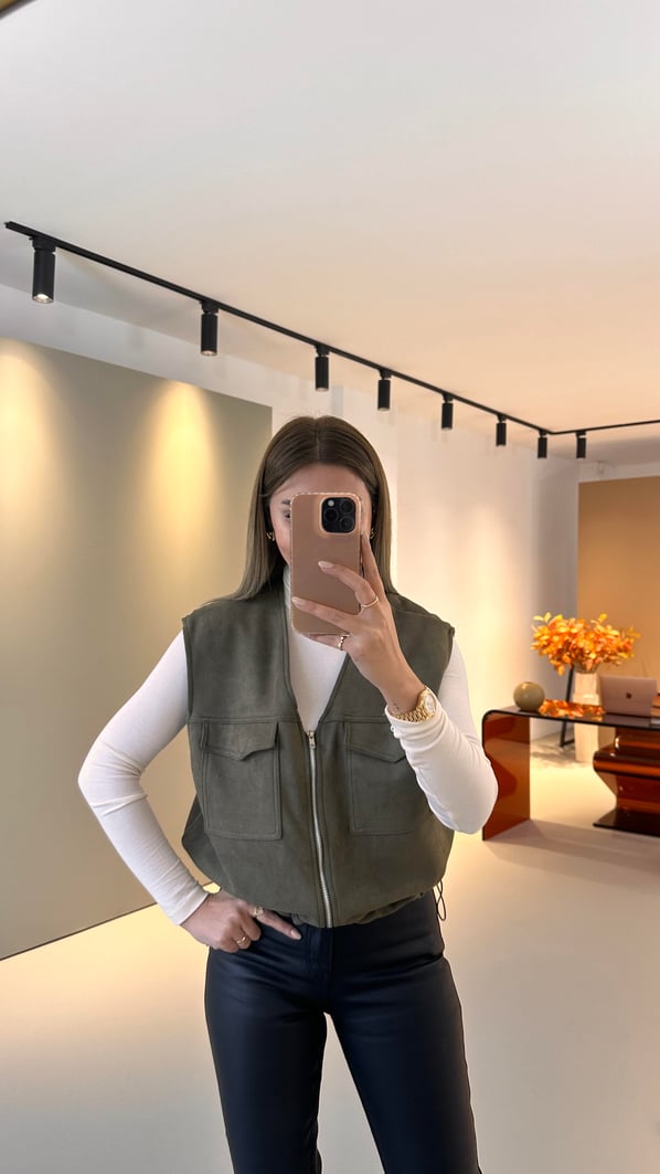 Bel Lastikli Cep Detay Süet Haki Yelek