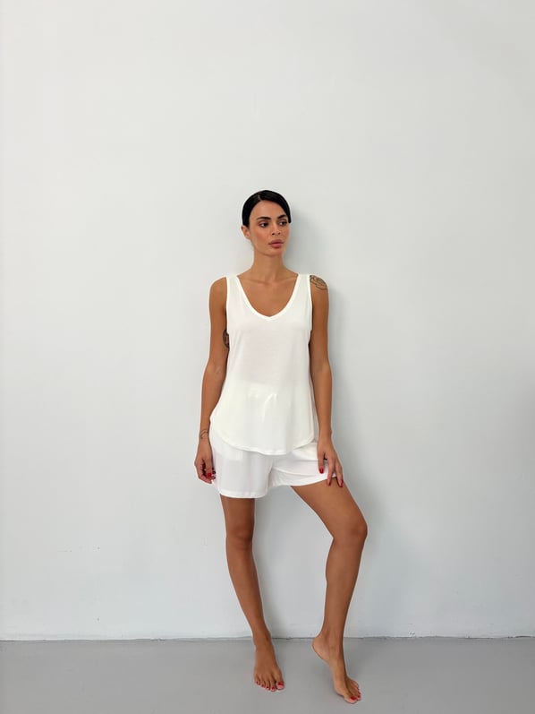 Bel Lastikli Dökümlü Ekru Modal Şort