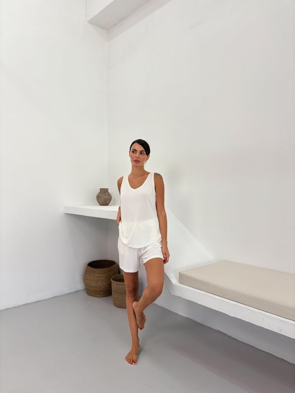 Bel Lastikli Dökümlü Ekru Modal Şort