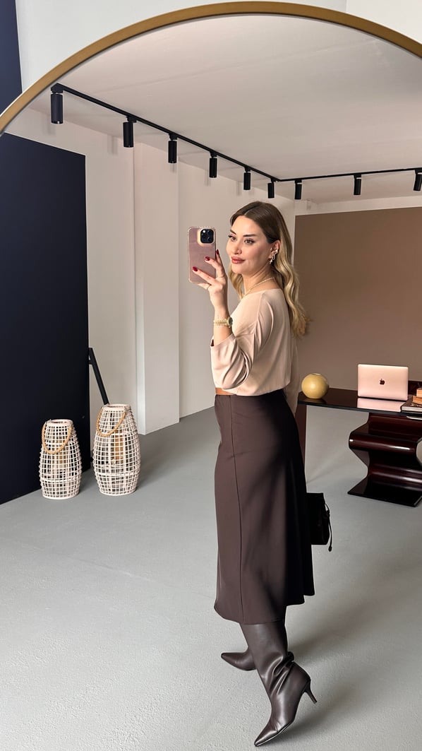 Bel Lastikli Kahve Mat Saten Etek