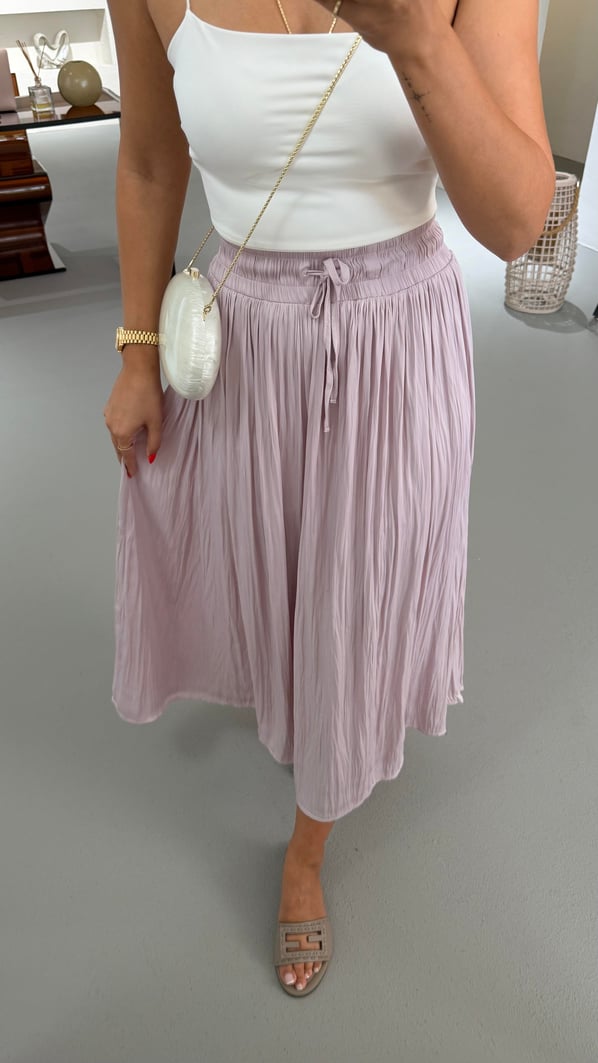Bel Lastikli Kırışık Doku Saten Midi Lila Etek