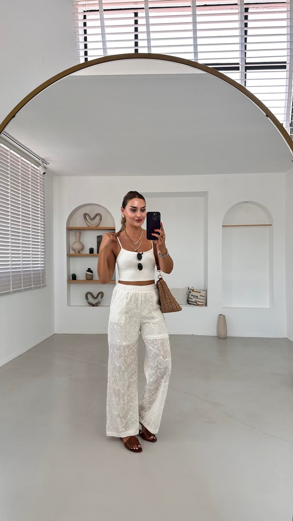 Beli Lastikli Astar Detay Ekru Fisto Pantolon
