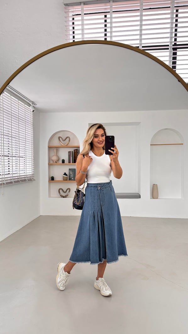 Beli Lastikli Belden Ayarlamalı Çan Denim Etek
