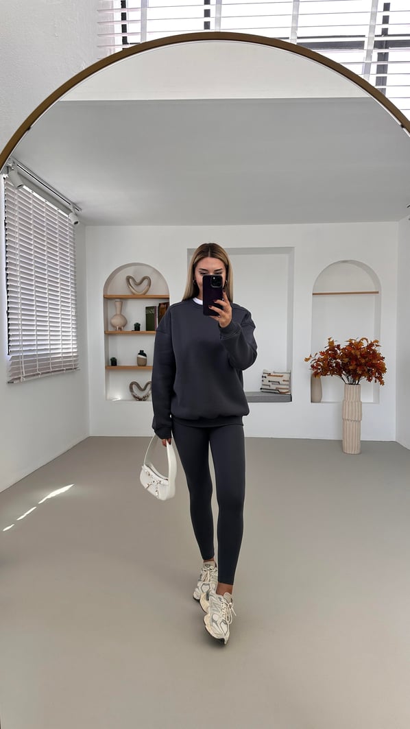 Bisiklet Yaka Şardonlu Antrasit Sweatshirt