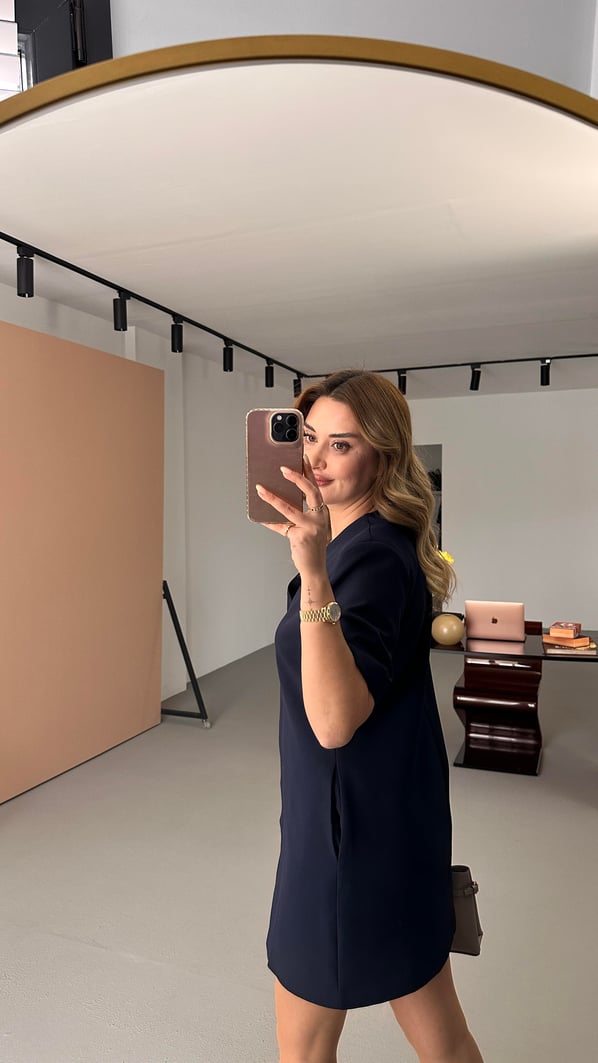 Boydan Düğmeli Kısa Kol Lacivert Elbise