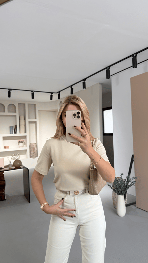 Premium Seri Bisiklet Yaka Pamuklu Bej Basic Tshirt