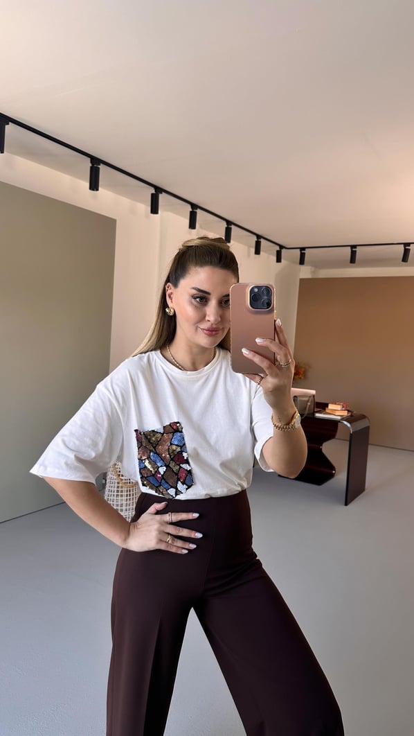 Cep Payetli Oversize Pamuklu Beyaz Tshirt