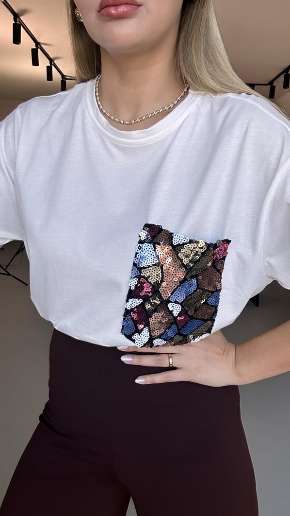 Cep Payetli Oversize Pamuklu Beyaz Tshirt