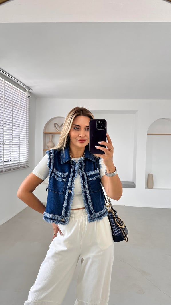 Çift Cep Detay Püsküllü Lacivert Denim Yelek