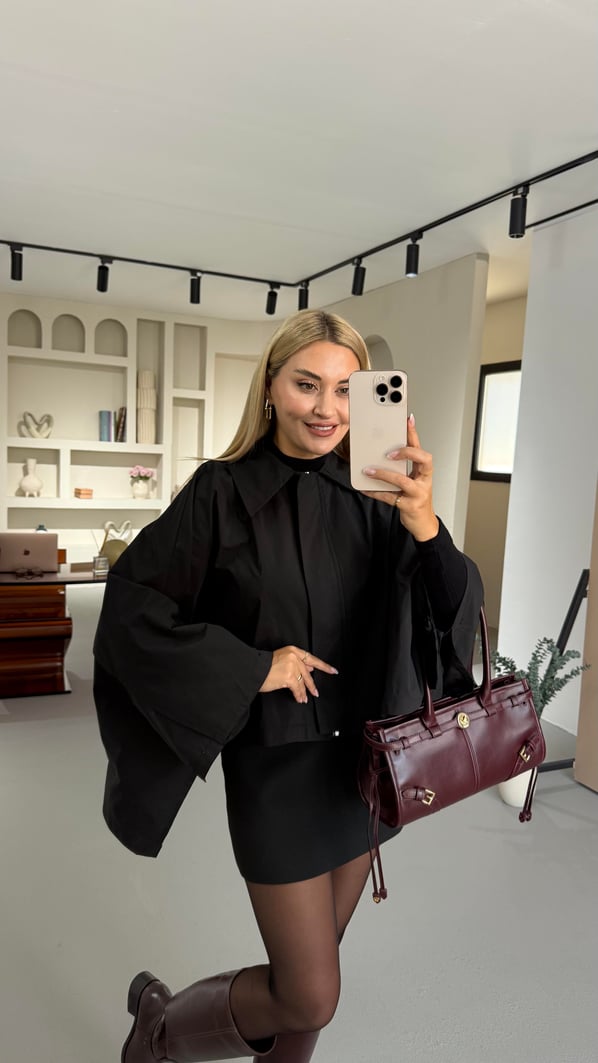 Fermuarlı Siyah Pelerin Trenç