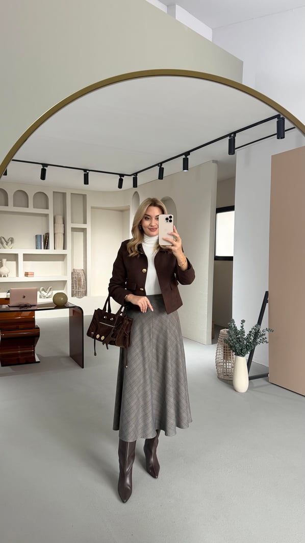 Kahve-Mavi Ekoseli Cep Detay Çan Etek