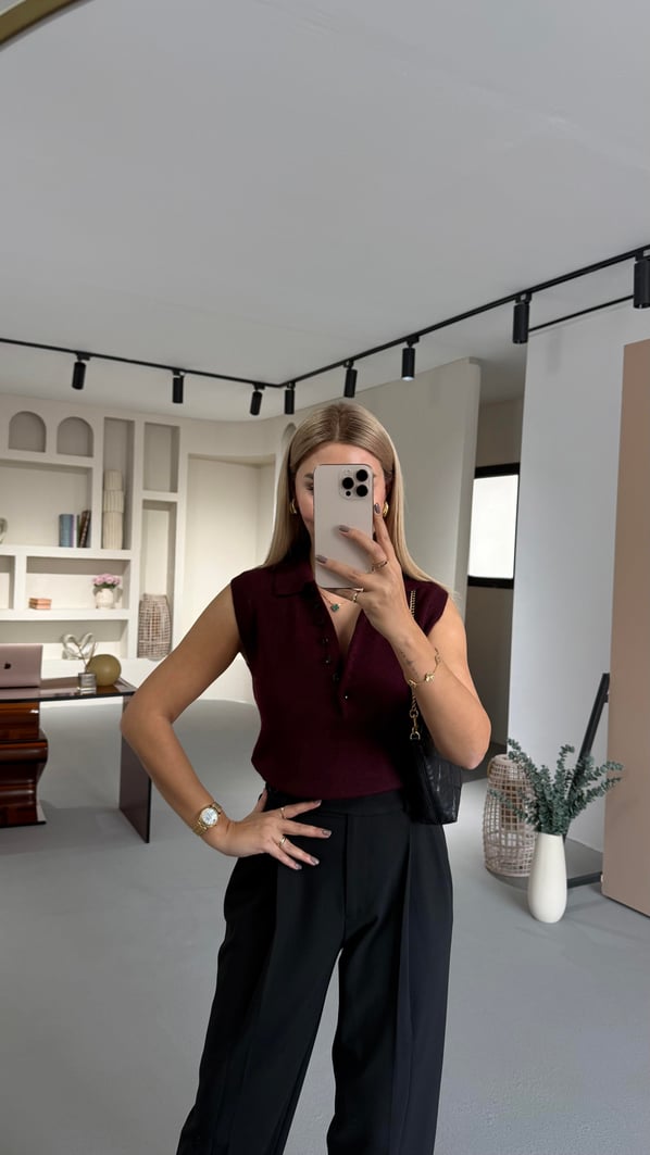 Kolsuz Polo Yaka Düğmeli Mürdüm Triko