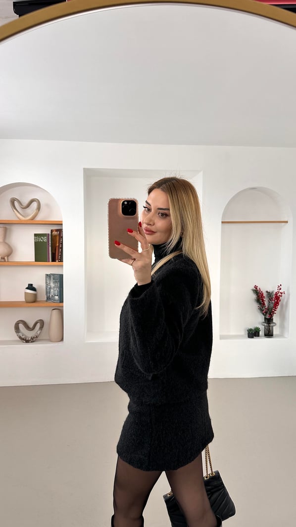 Dokulu Kaşe Siyah Mini Etek