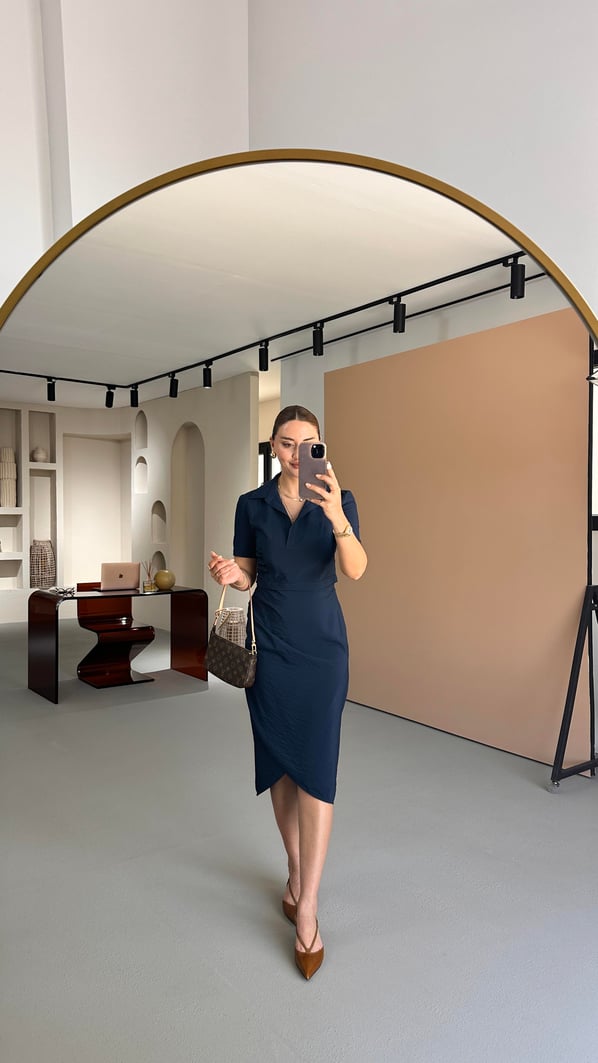 Drape Detay Crop Etek Lacivert Takım