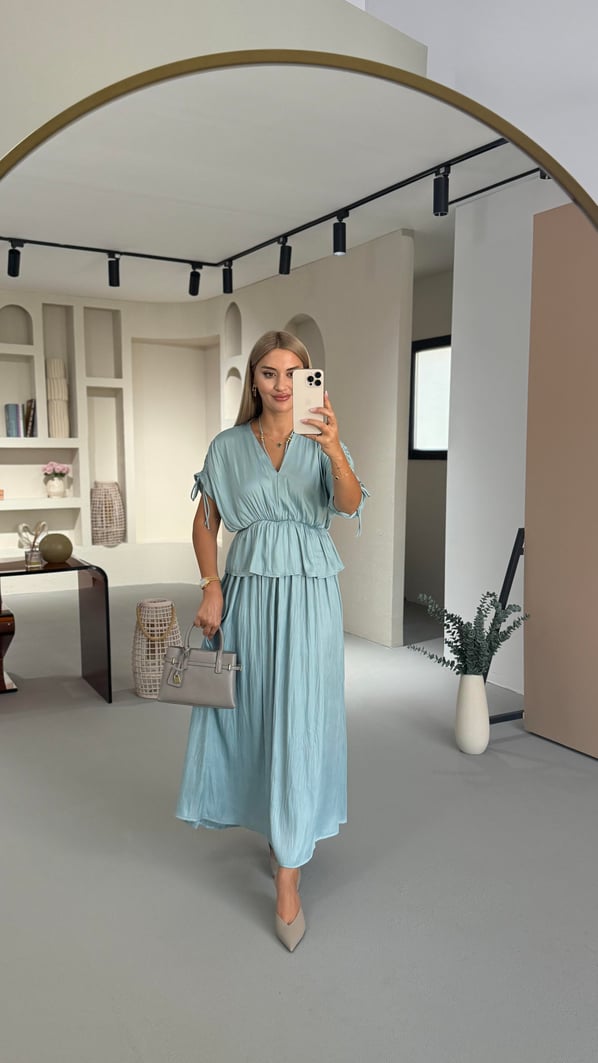 Kırışık Efektli Turkuaz Etek Bluz Takım