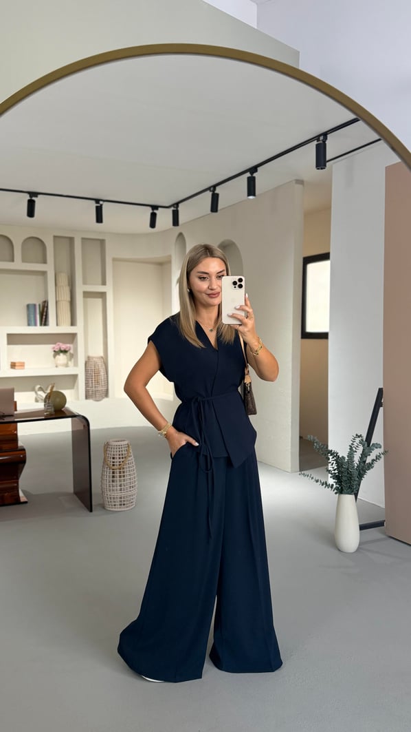 Lacivert Çift Piliseli Bol Pantolon Yelek Takım