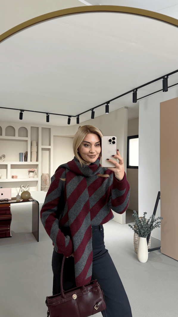 Bordo-Gri Paralel Çizgili Atkılı Triko Kazak