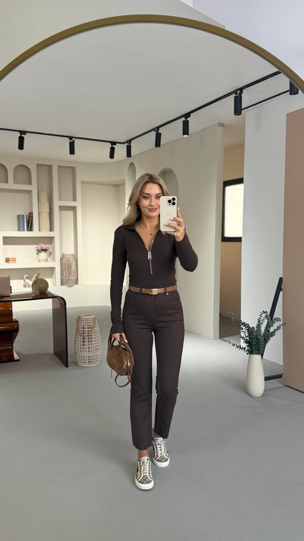 Premium Seri Kahve Kesik Paça Boy Fit Jean