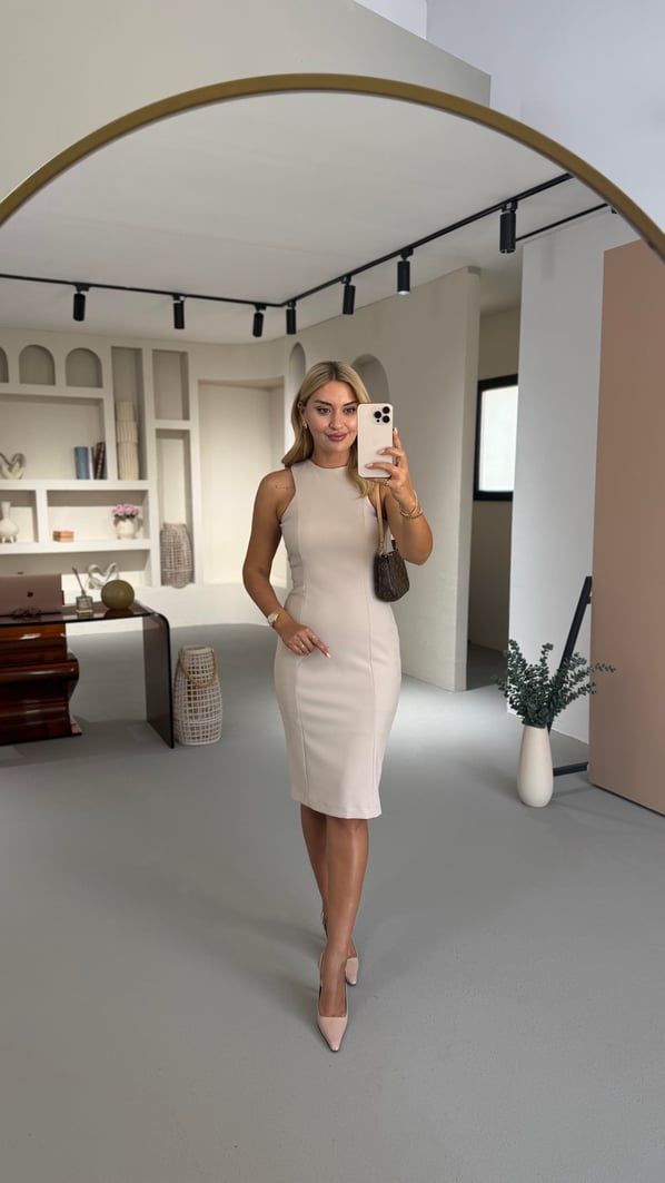 Omuz Detay Taş Kalem Elbise