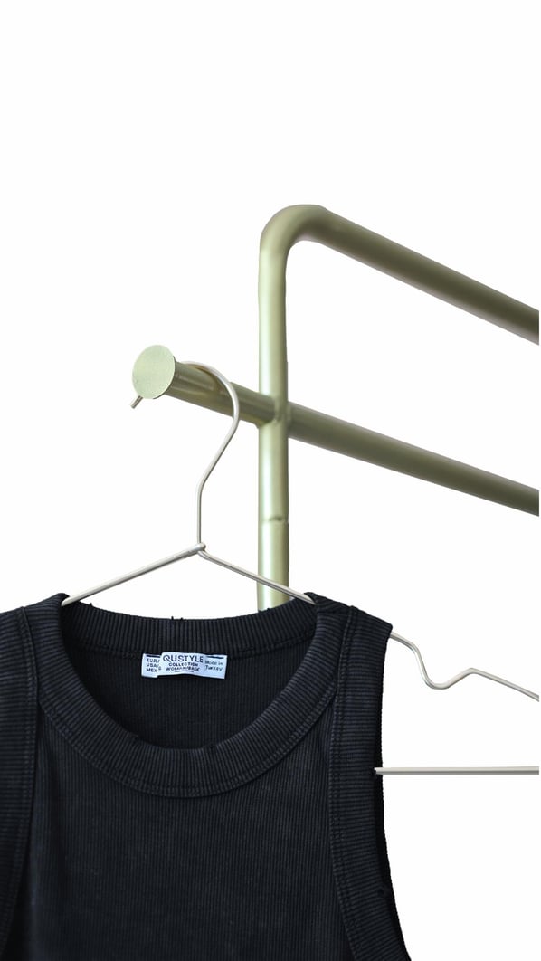 Halter Yaka Yıkamalı Siyah Bluz 