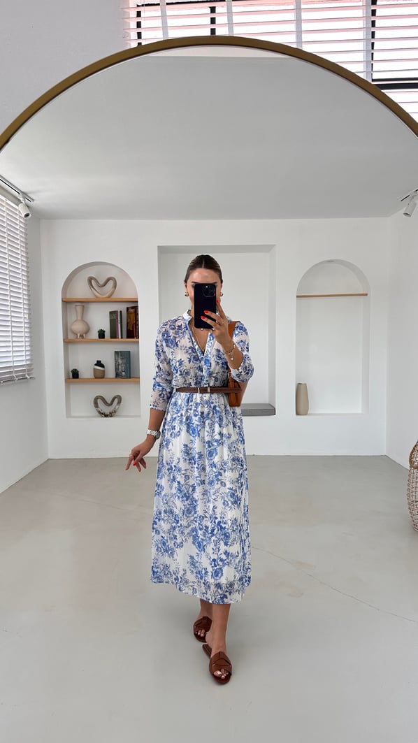 Kemerli Belden Lastikli Mavi Çiçekli Şifon Elbise