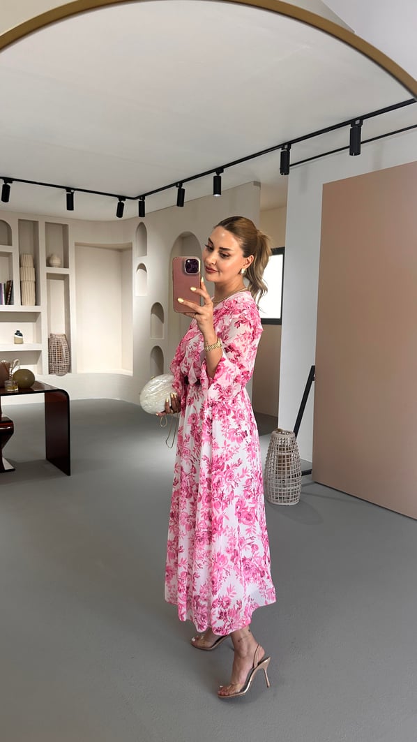 Kemerli Yaka Fırfır Detay Çiçekli Şifon Elbise