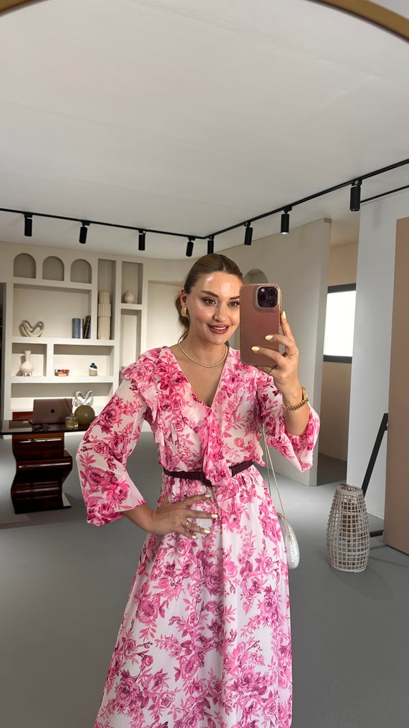 Kemerli Yaka Fırfır Detay Çiçekli Şifon Elbise